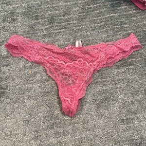Victoria secret thong size small zip